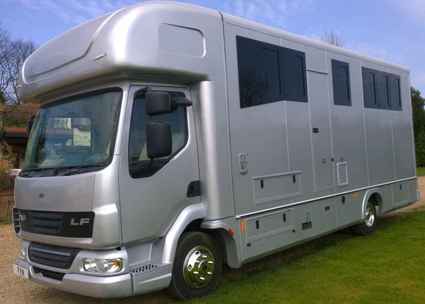 Introducing FVM Horsesboxes Introducing FVM Horsesboxes